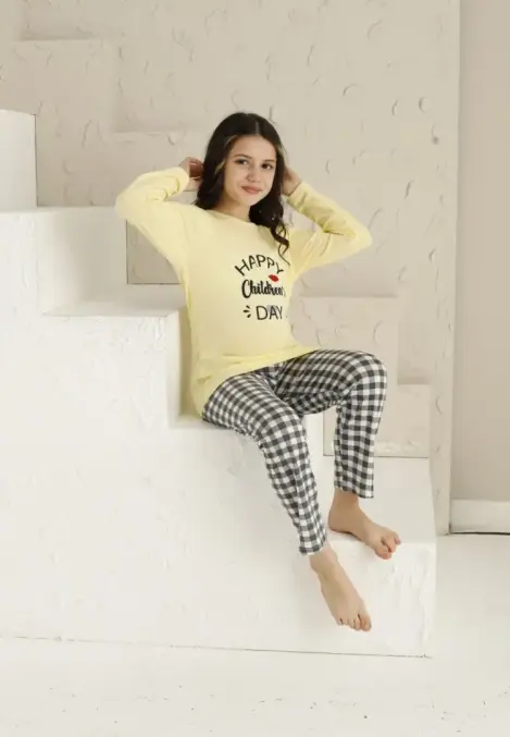 Pijama Fete , Mâneca Lungă si Pantaloni Lungi ,Happy Children Day,Culoare Galben,Engros